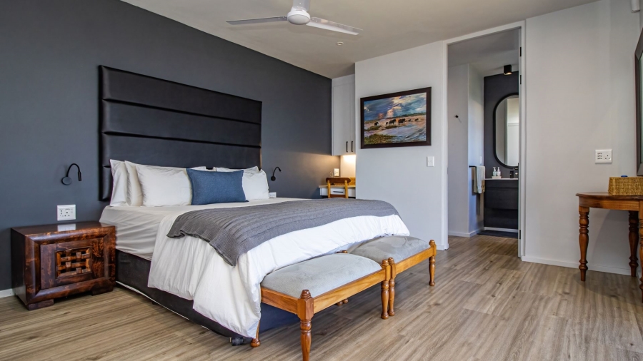 3 Bedroom Property for Sale in Rooi Els Western Cape